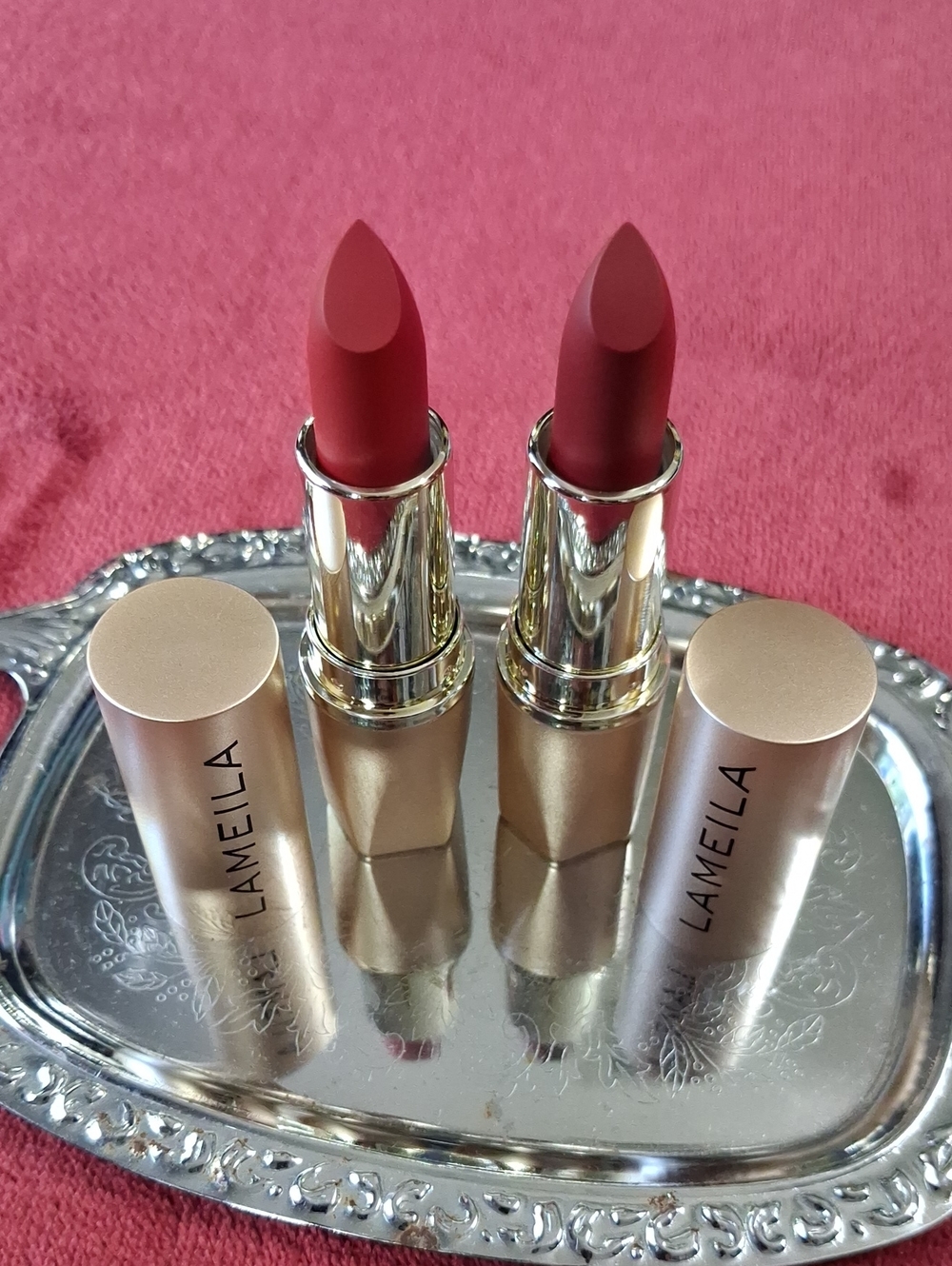 Matte Lipstick Duo in Deep Rose Red